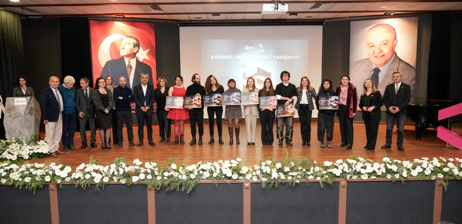 Genç Yeteneklerden Metalle Sanatsal Dokunuş